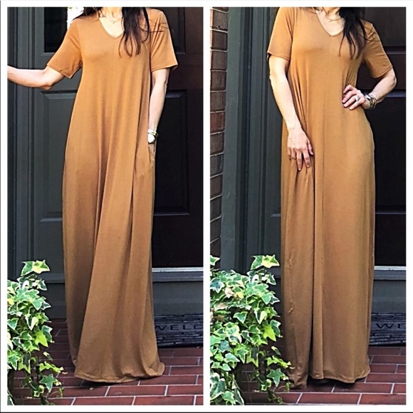 FABULOUS FAVORITE V NECK SIDE POCKETS MAXI DRESS - Picture 2 of 5
